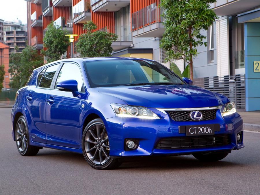  Lexus CT200h F-Sport 2011 года  (AU) (фото 6 из 16)